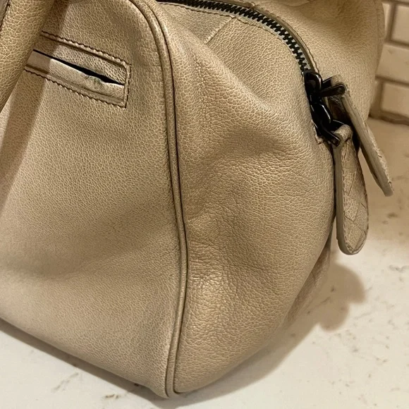 Authentic Bottega Veneta tan/gray ombré small satchel bag - Picture 4 of 12